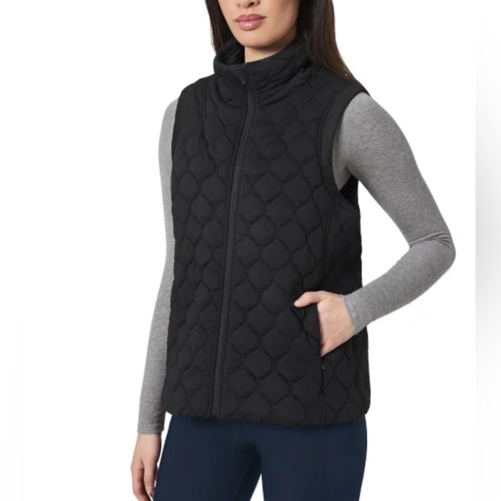 KIRKLAND Signature Women's Stretch Quilted Active Zip Up Vest (X-Large, Black)